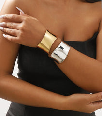 Chunky Cuff (2 Colors)